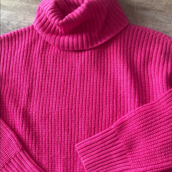 Sanctuary Pink Turtle Neck Cable Rib Sweater sz m - Picture 2 of 2